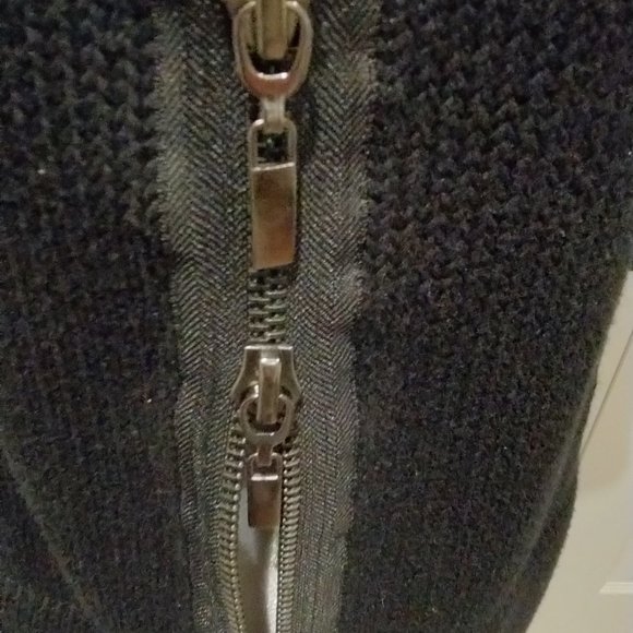 Kenneth Cole New York, Black Ladies Short-Sleeved Cardigan Sweater, MEDIUM - Picture 2 of 4